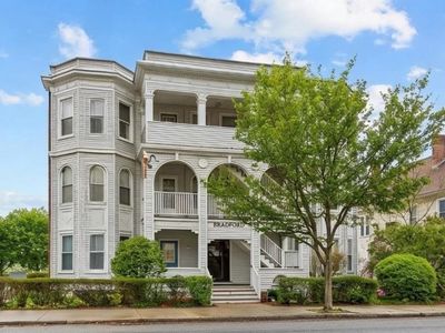 Property at 178 Lincoln St APT A15, Worcester, MA