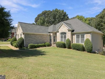 174 Azalea Chase Dr