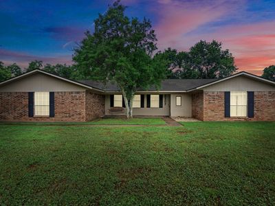 2207 Hickory Ridge Dr