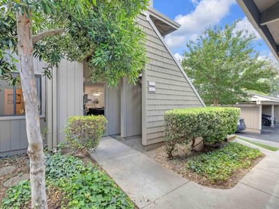 5534 Makati Cir
