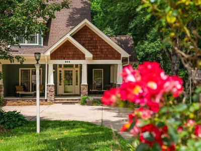 904 Hidden Jewel Ln