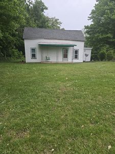 Property at 995 Railroad St, Burns, TN