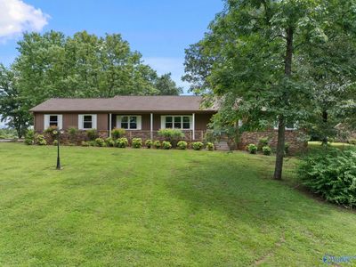 450 Ramblewood Dr