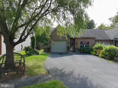 309 Stonegate Cir S