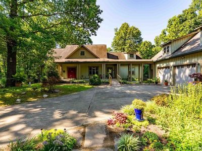387 Pryor Dr