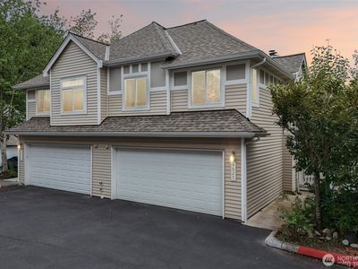 6625 SE Cougar Mountain Way #2