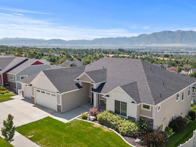 73 N Sherwood Dr