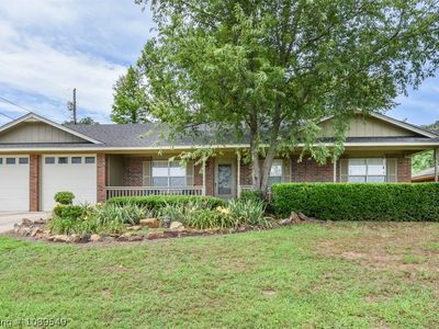 303 James Dr