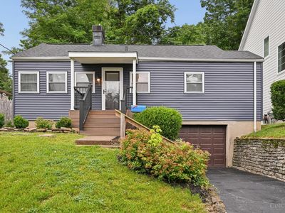 3395 Ault View Ave