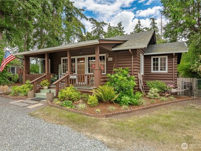 4803 Cedar Lane
