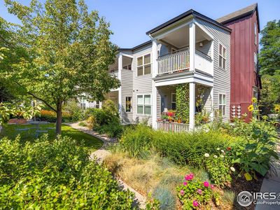 1420 Lee Hill Dr 6