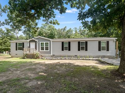 90 Shady Ln