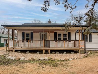 2332 Llewellyn Rd