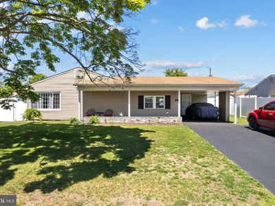 24 Garden Ln