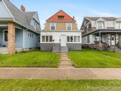 531 W Webster Ave
