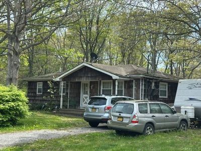 Property at 358 S Service Road, Center Moriches, NY