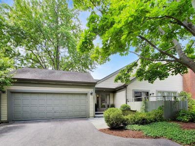 32 Warrington Dr