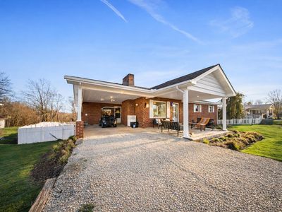 7404 Nekirk Rd
