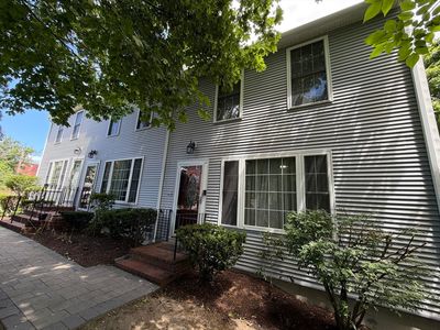 16 Parker St