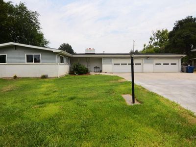 1122 N Midland Blvd