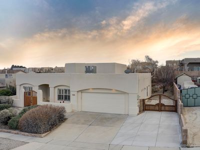 4612 Congress Ave NW