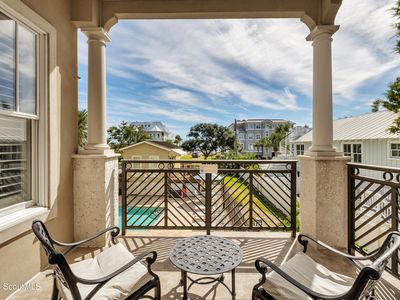 1015 Beachview Dr