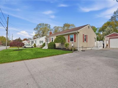 153 Falcon Ave