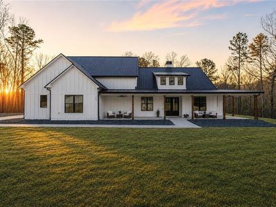 160 Moody Meadows Trl