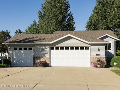743 Shinagle Dr