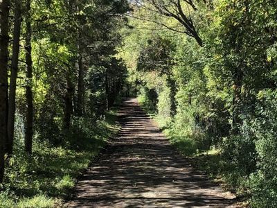 Property at 11365 Haegers Bend Rd, Barrington Hills, IL