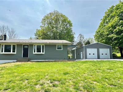 120 Pine Tree Ln