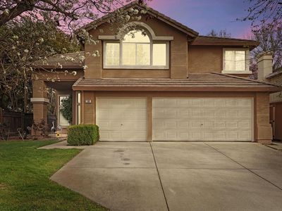 1381 Hepburn St