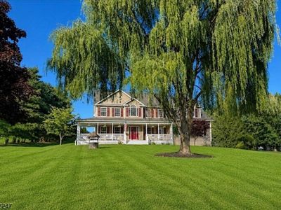 57 Armstrong Rd