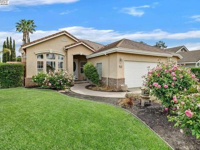5511 Lanai Ct
