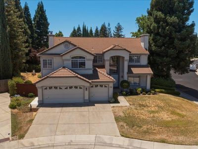 100 La Paz Ct
