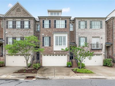 455 Rose Garden Ln