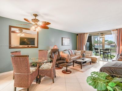 2900 N Pine Island Rd APT 104