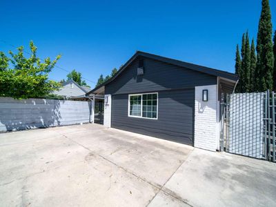 2730 Garfield Ave