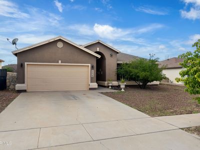 6829 Steffers Ln