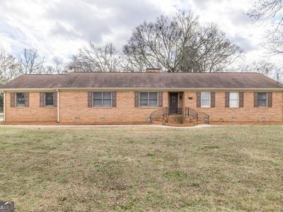 3708 Jones Rd