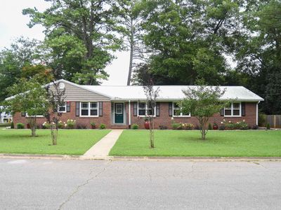 1017 Pecanwood Dr