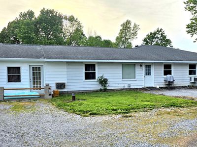 Property at (Undisclosed Address), Carbondale, IL