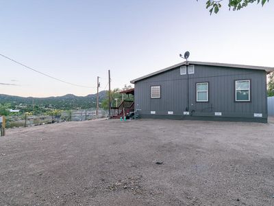 17 Coyote Springs Rd SE