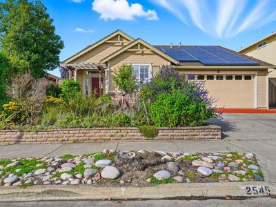 2545 Thistle Creek Street