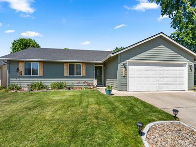1935 Walnut Grove Ln