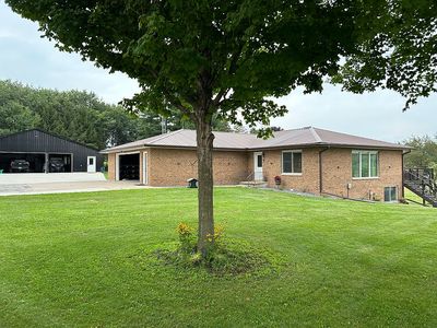 896 Cooks Rd