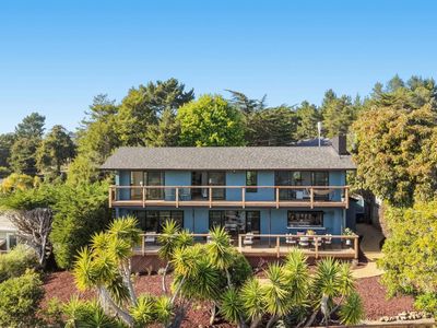 210 Thunderbird Dr
