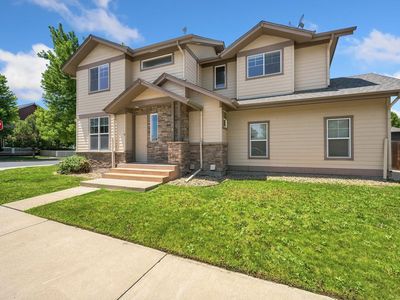 2104 18th Ave
