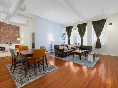 775 Potters Ave Unit 1