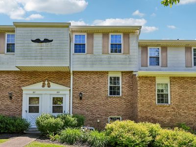 319 Bellford Ct